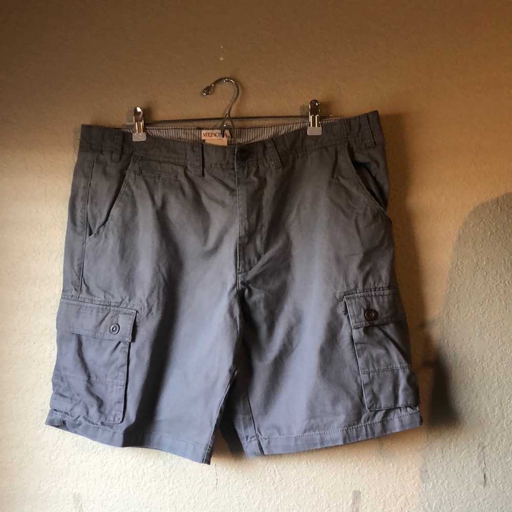 Merona Mens Gray Cargo Shorts Size 40